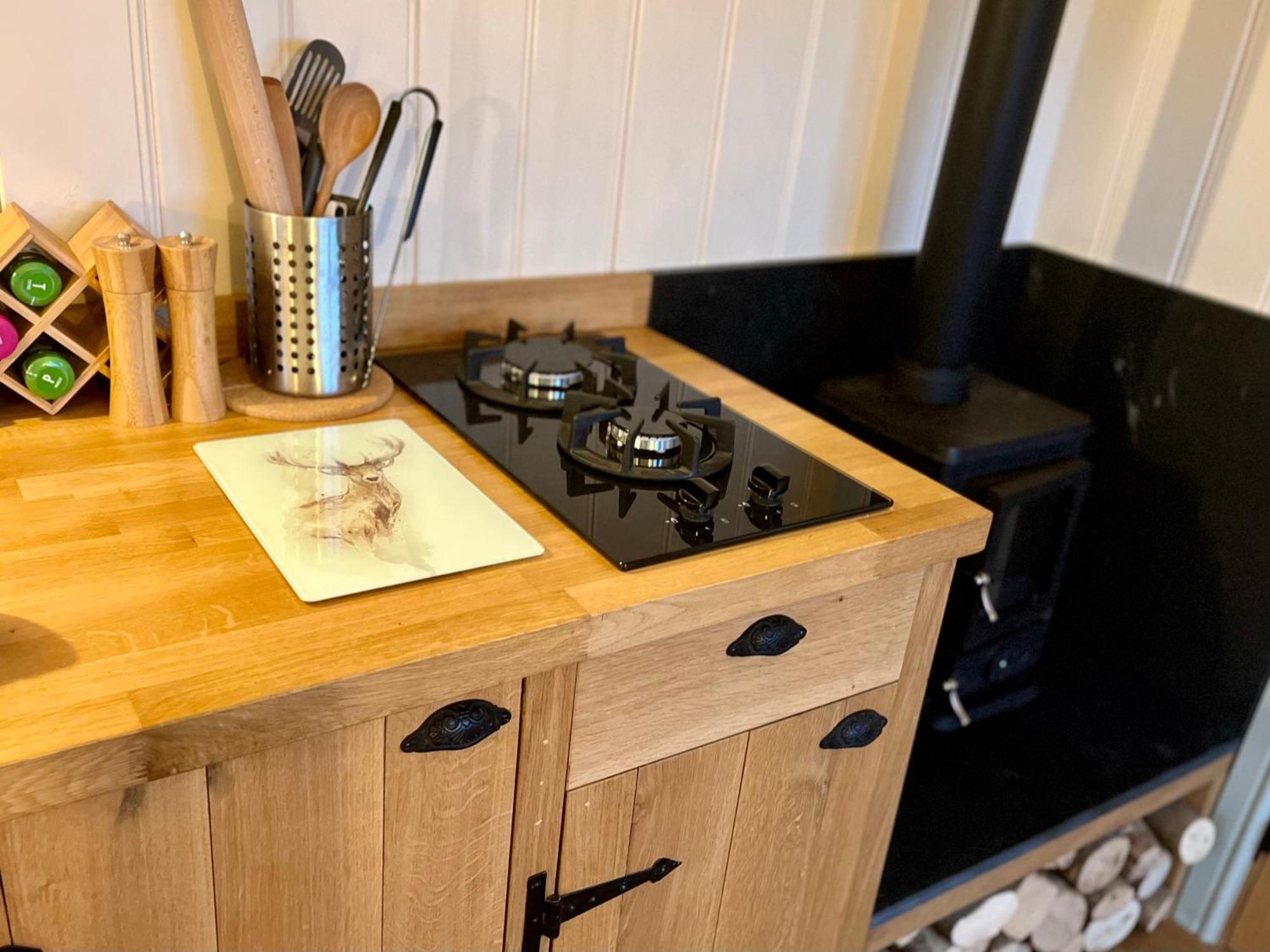 The Deer Hut Apartment Burpham Bagian luar foto